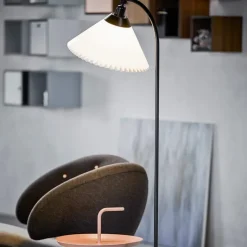 Le Klint 368 golvlampa