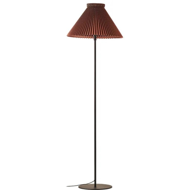 Le Klint 334H golvlampa svart/chokolate