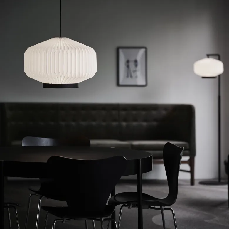 Le Klint 386 Shibui Golvlampa
