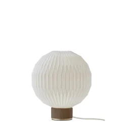 Le Klint 375 small bordslampa plastskärm/rökt ek