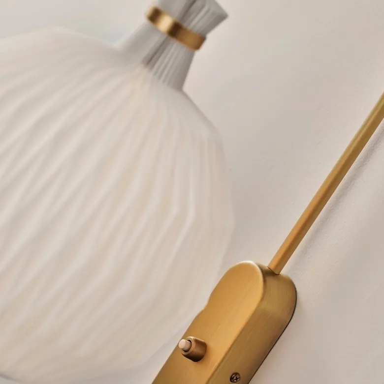Le Klint 101 small vägglampa mässing