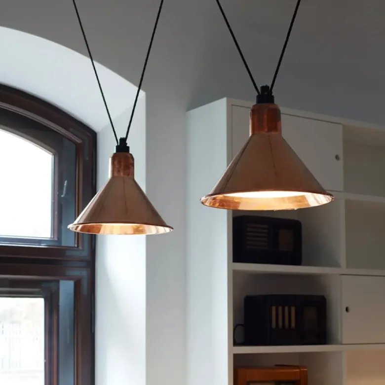 Les Acrobates de gras N°323 L taklampa conic koppar