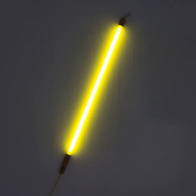 Linea neon lamp LED wood Gul