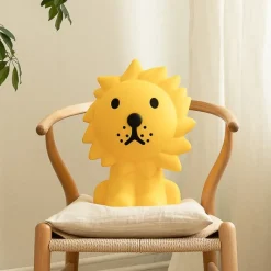Lion star light