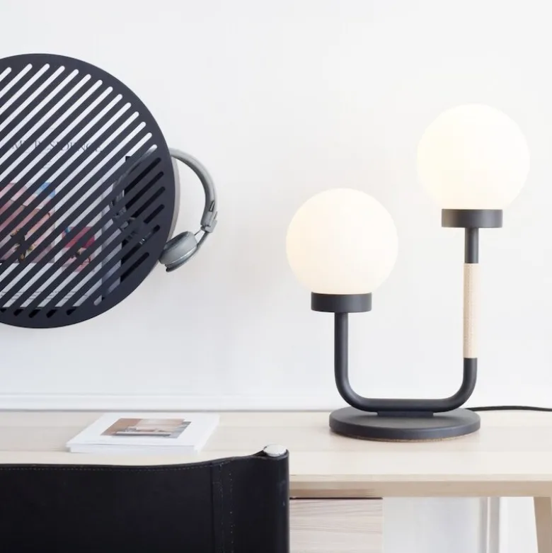 Little Darling bordslampa Ninja Black