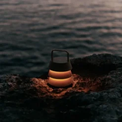 Luver portabel bordslampa natur