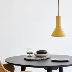 Lyss Ø18 taklampa matt almond