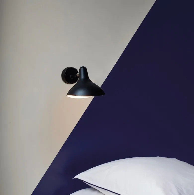 Mantis BS5 mini vägglampa matt svart