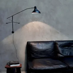 Mantis BS2 mini vägglampa matt svart