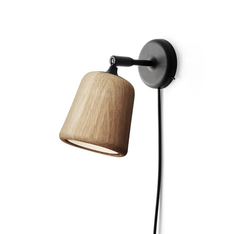 Material vägglampa ek/svart