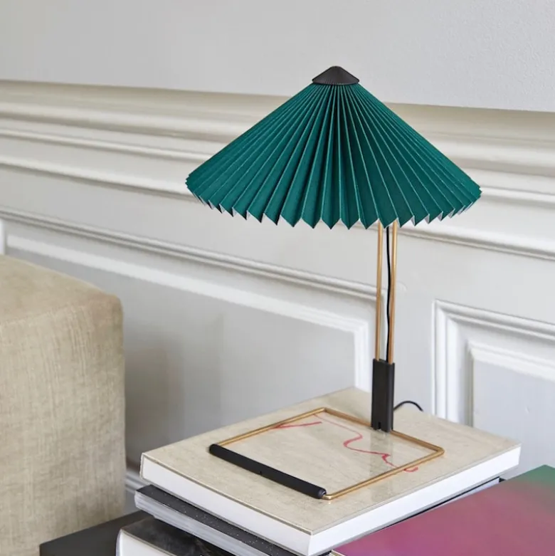 Matin 300 bordslampa green/brass