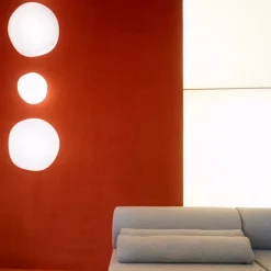 Melt Surface mini plafond/vägglampa opal/silver