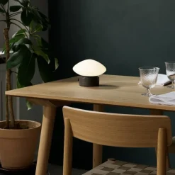 Mist AP21 portabel bordslampa grigio caldo/opalglas