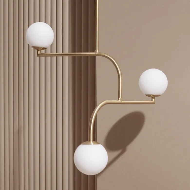 Mobil 70 Taklampa mässing/opal