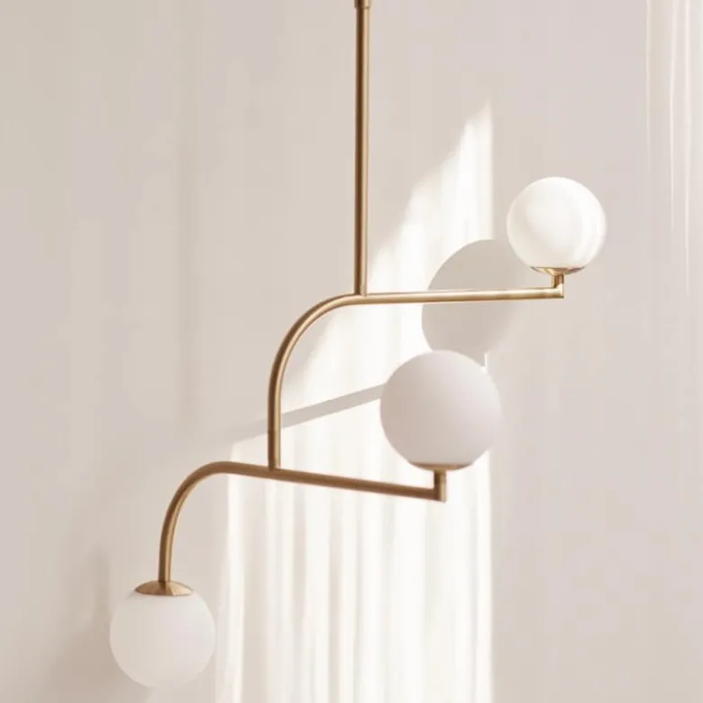 Mobil 70 Taklampa mässing/opal