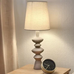 Nina bordslampa beige/naturvit