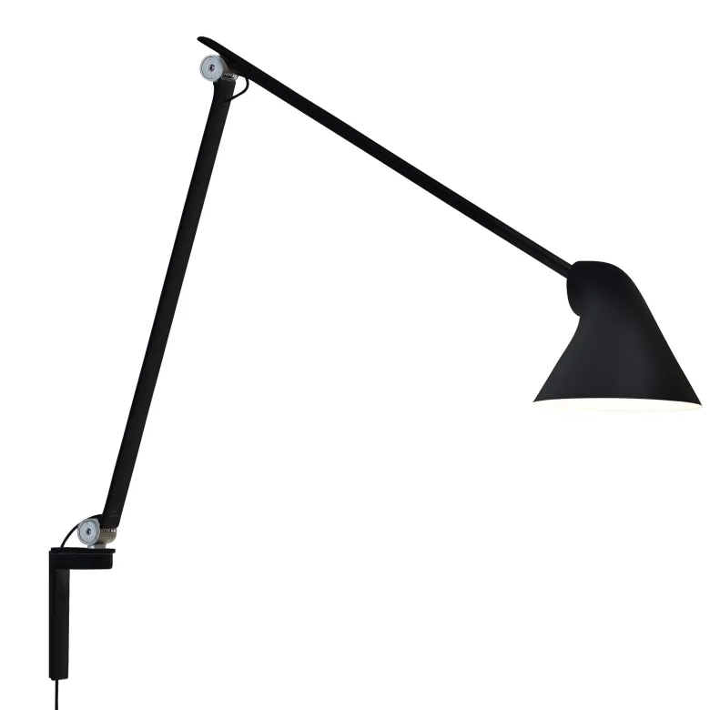 NJP vägglampa lång black