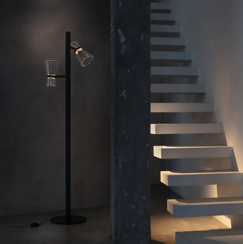Nocturne 2 cone golvlampa svart