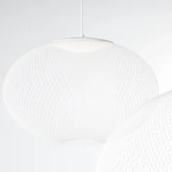 NR2 White Medium