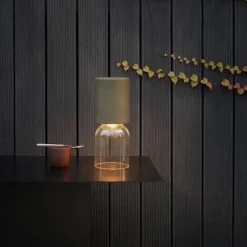 Nui mini outdoor bordslampa greige