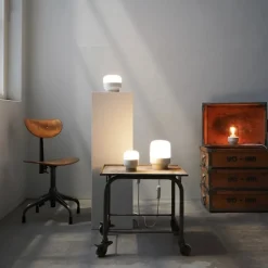 Ohm 100/190 bordslampa med dimmer E27 vit/klarglas