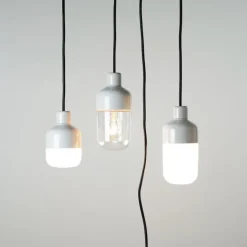 Ohm 100/215 outdoor taklampa IP44 E27 vit/klarglas