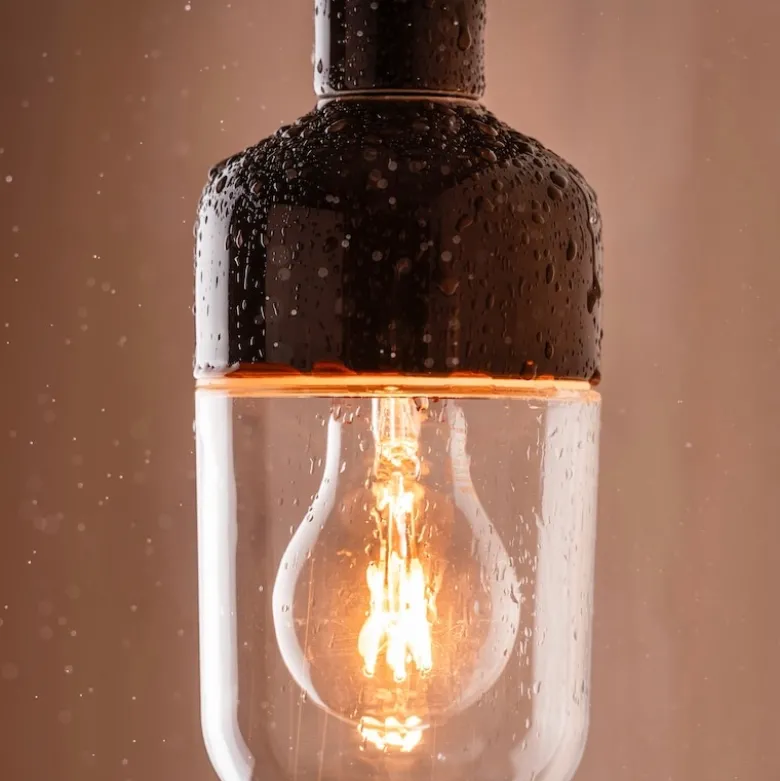 Ohm 100/215 taklampa IP44 E27 brun/klarglas