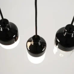 Ohm 100/215 taklampa IP44 E27 svart/matt opal