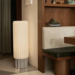 One Meter Floor lamp Cocoon, aluminium