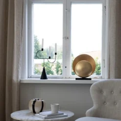 Orbit bordslampa mässing/svart