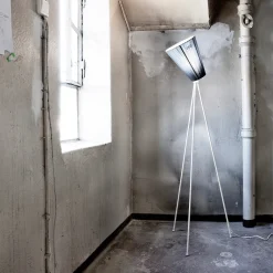 Oslo Wood Golvlampa matt vitt stativ