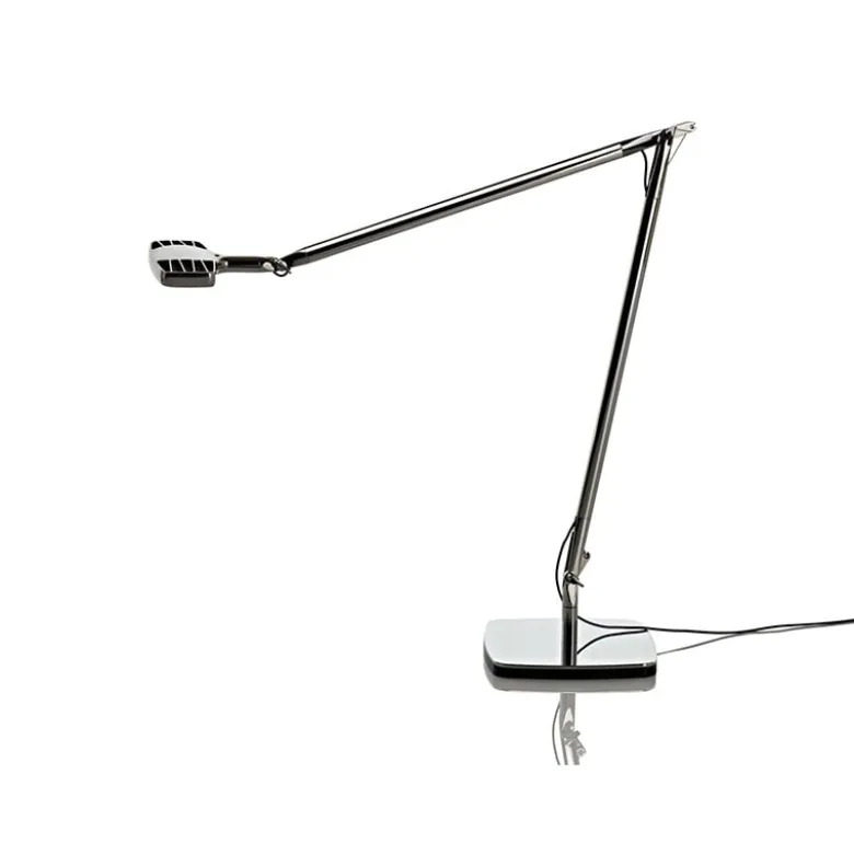 Otto Watt D72N1 Bordslampa krom