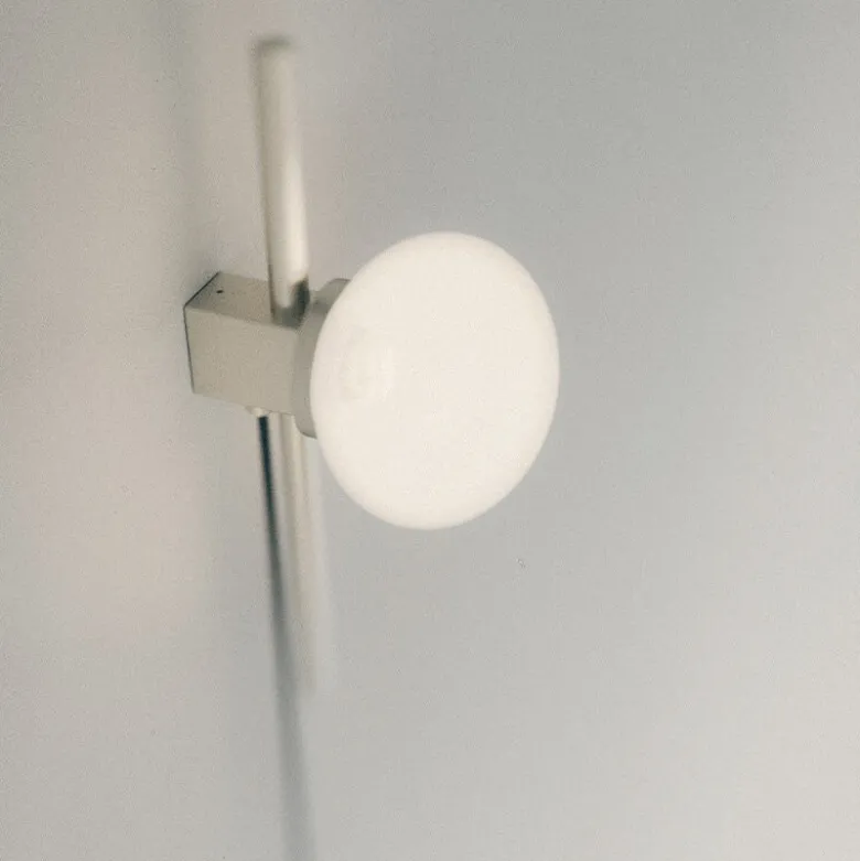 Ovoid single vägglampa stainless steel