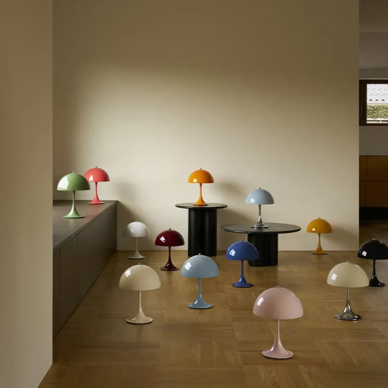 Panthella 250 portabel bordslampa indigo blue