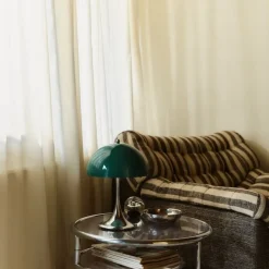 Panthella 250 portabel bordslampa Original Opal Green