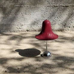Pantop portabel bordslampa cherry red