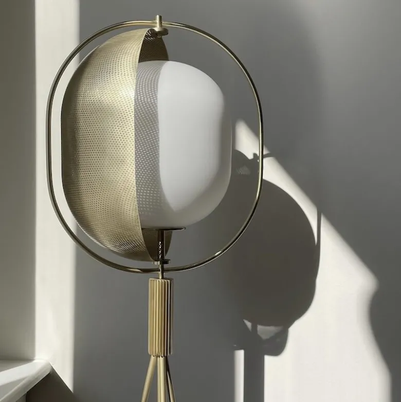 Pearl golvlamp brass