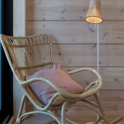 Petite 4610 golvlampa vit