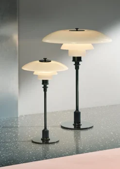 PH 3½-2½ Bordslampa glass/black metalised