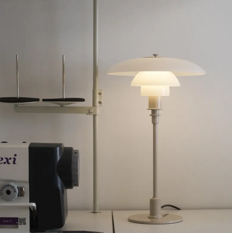 PH 3/2 bordslampa glossy beige