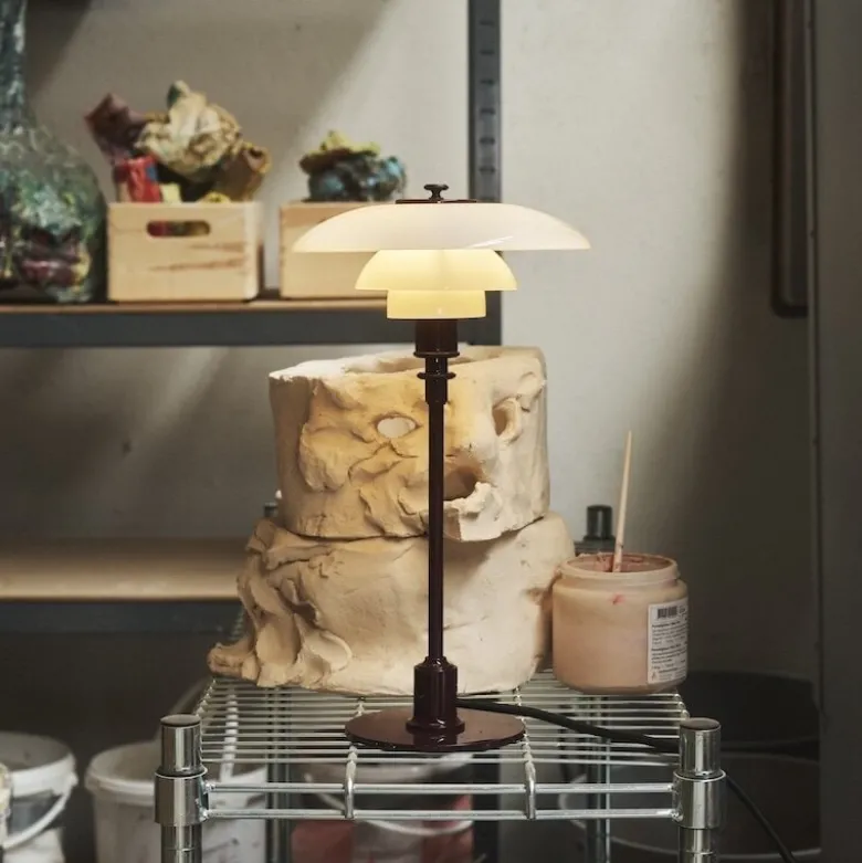 PH 2/1 bordslampa glossy burgundy