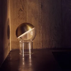 Pila portabel bordslampa solid brass