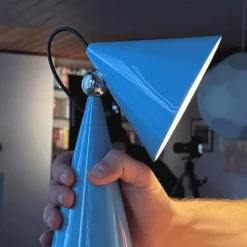 Pose portabel bordslampa baby blue