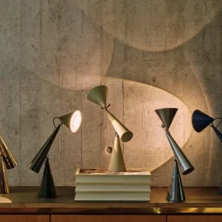 Pose Task bordslampa silver