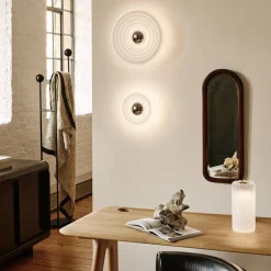 Press bordslampa frostad