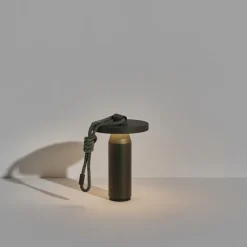 Quasar portabel bordslampa grön