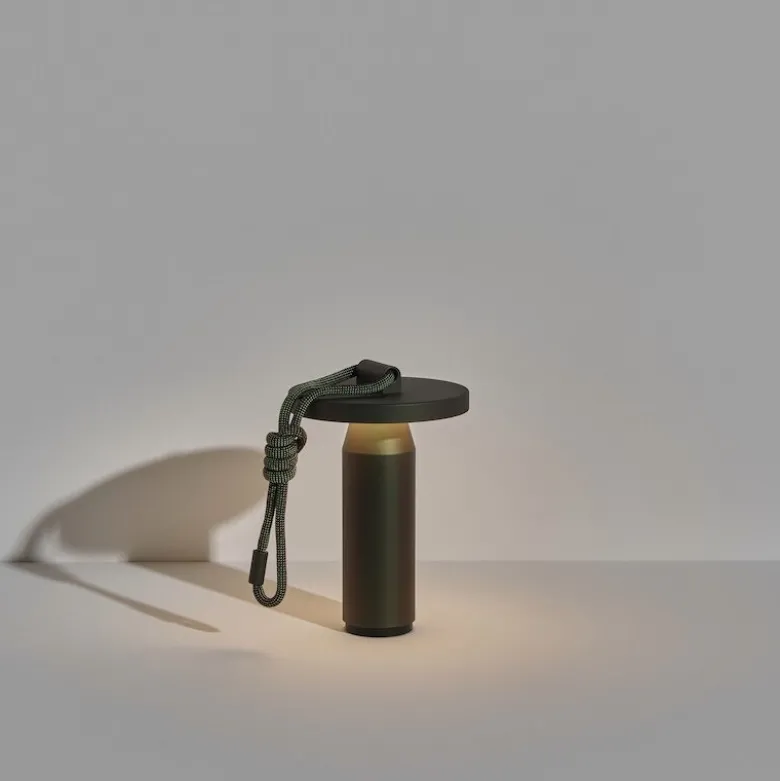 Quasar portabel bordslampa grön