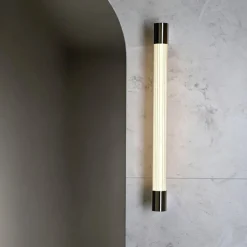 Ray medium vägglampa IP44 förnicklad mässing