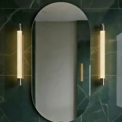 Ray medium vägglampa IP44 förnicklad mässing