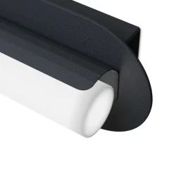 Royale L60 vägglampa IP44
